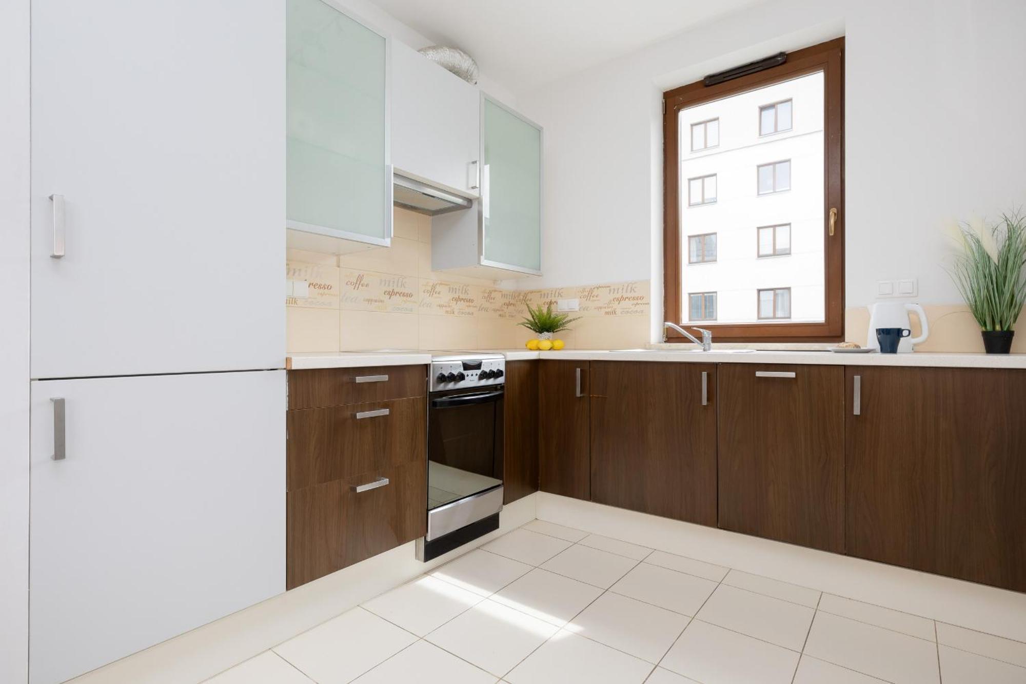 ורשה City Apartment With Parking Near Metro Mlociny By Noclegi Renters מראה חיצוני תמונה